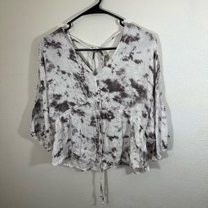 Urban romantics dress shirt, size Large.